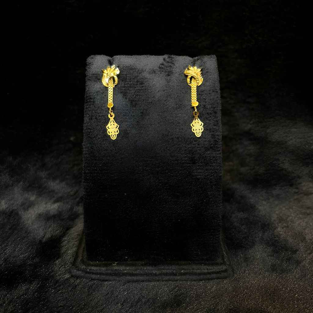 Daily Wear Earing Model 06