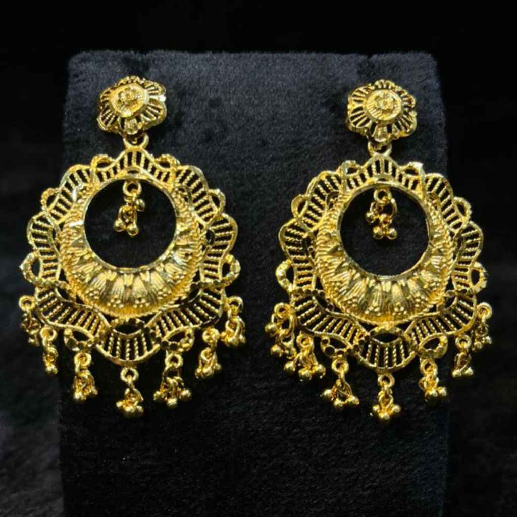 Grand Earing Model 01 - Image 2