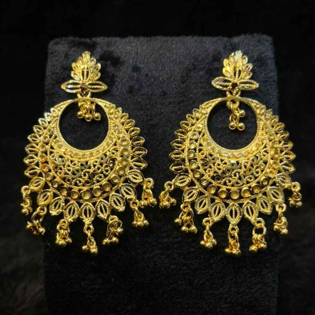 Grand Earing Model 02 - Image 2