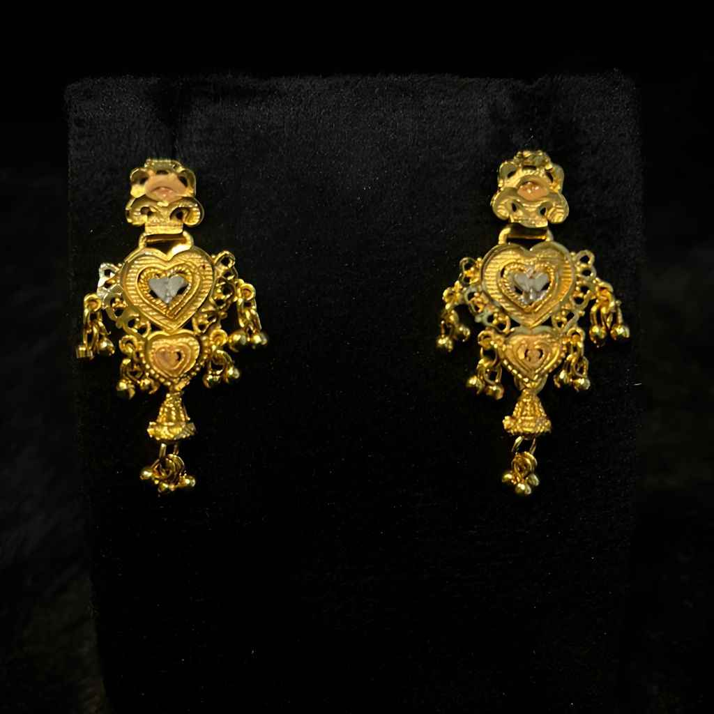 Grand Earing Model 04 - Image 2