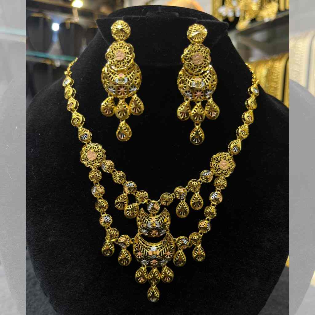 Necklace Short 08 - Image 2